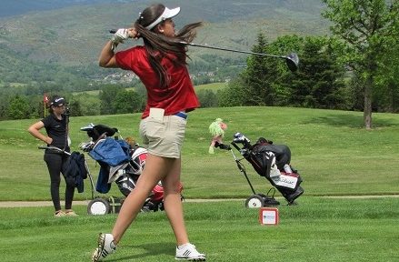 Cristina Carlón y Carlota García, fuera de la zona de corte en la Copa de Asturias Femenina