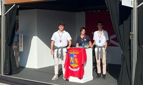 La Federación de Golf de Castilla y León promociona los campos castellanoleoneses durante el Acciona Open de España