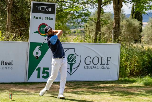 Francisco Lagarto, líder en solitario tras la primera ronda del III Open de Ciudad Real PGA de España