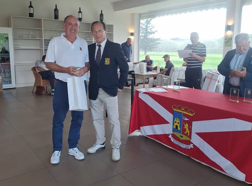 José Ángel Sanz y María Yolanda Valbuena ganan la prueba Final del Circuito Senior de Castilla y León