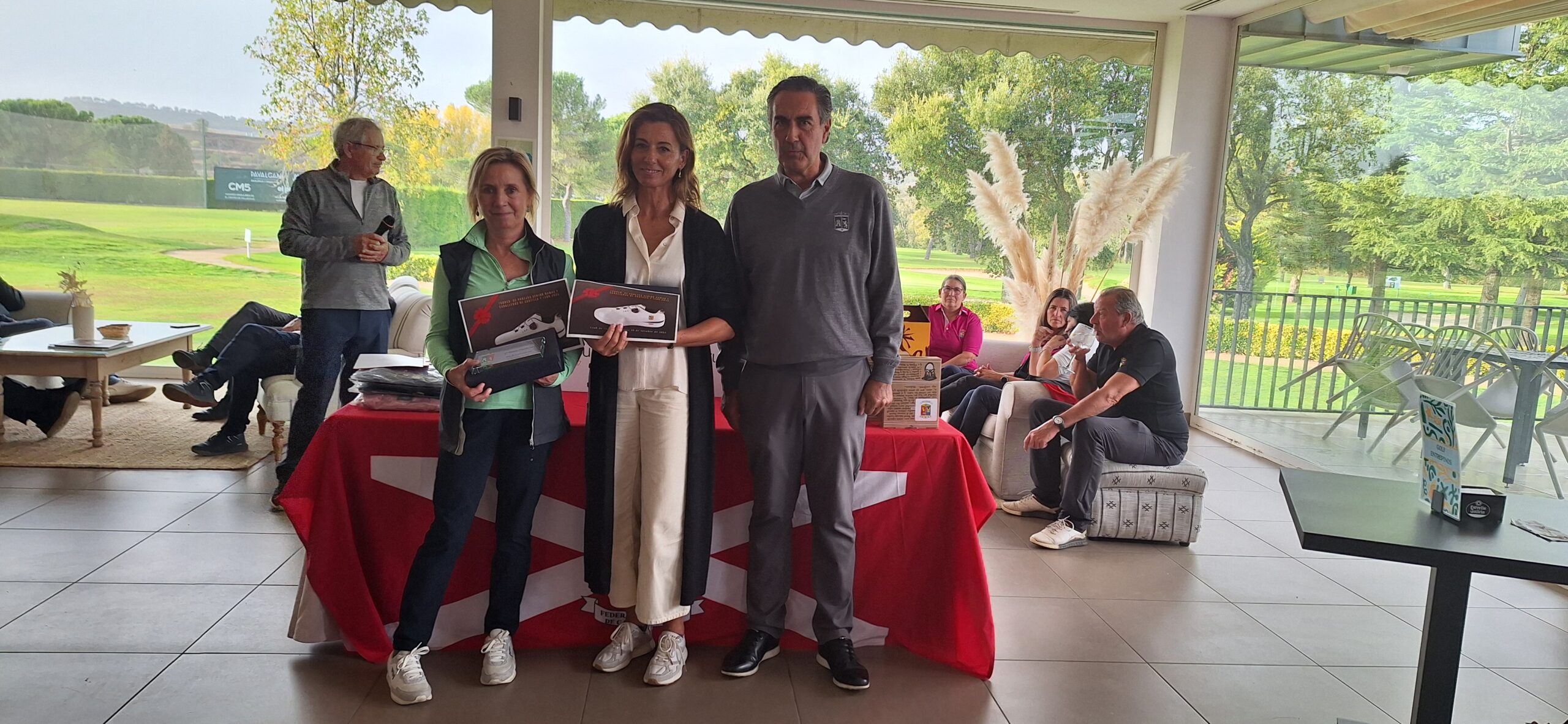 Virginia Manzanera y Blanca López, ganadoras de la II Prueba del Circuito por Parejas Senior de Castilla y León 2024