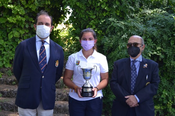 Sensacional victoria de Cristina Carlón, que reedita título de campeona de España Femenina de Pitch & Putt