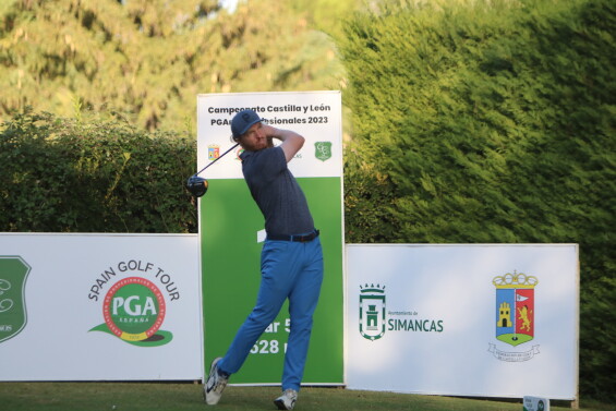 Jacobo Pastor encabeza la primera ronda del Campeonato de Castilla y León de Profesionales en Simancas