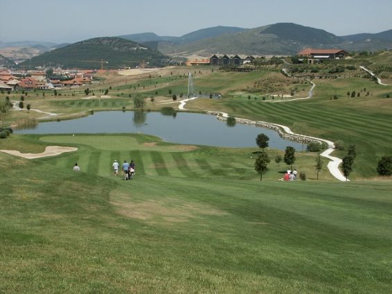 Ricardo Álvarez, a mejorar la quinta plaza en el Campeonato de España de Golf Adaptado