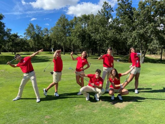 José María Rozas, integrante de la Promoción de la Escuela Nacional Blume de Golf en León