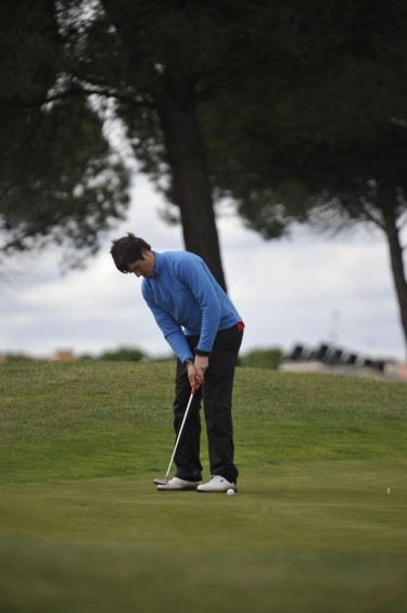 Javier Herrero rinde al máximo nivel en la victoria de España ante Francia en el Match Sub 18