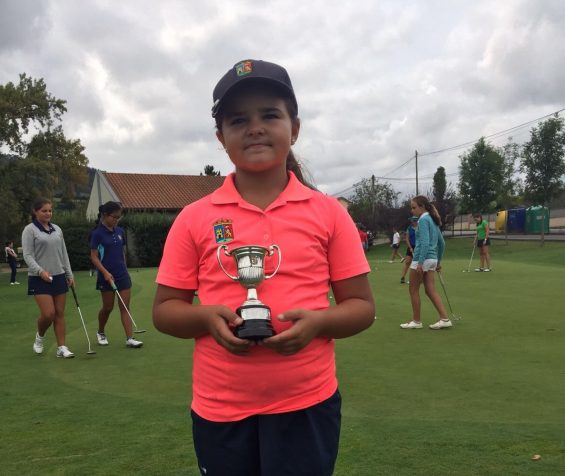 María Carlón, brillante subcampeona de España Benjamín de Pitch & Putt