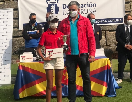 Cristina García, flamante campeona de España Alevín de Pitch & Putt