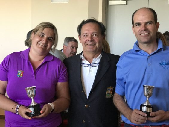 Javier Álvarez-Guisasola y Raquel Ortiz de Pinedo ganan el Campeonato Mid-Amateur de CyL