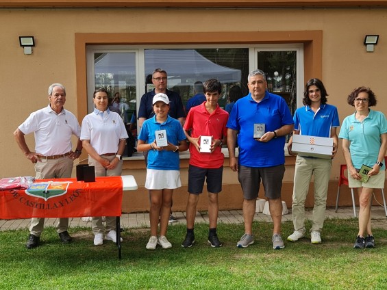 José María Ortiz de Pinedo y Suban Srisaengorn acaparan las primeras plazas en el Campeonato Regional de CyL en Aldeamayor