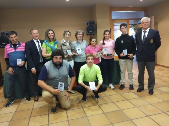 Javier Álvarez y Cristina Carlón estrenan el palmarés del IV Campeonato Regional de CyL