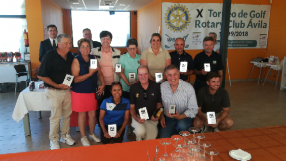 Alberto de Antonio y Raquel Ortiz de Pinedo repiten victoria en el Campeonato Regional de CyL en Wegolf