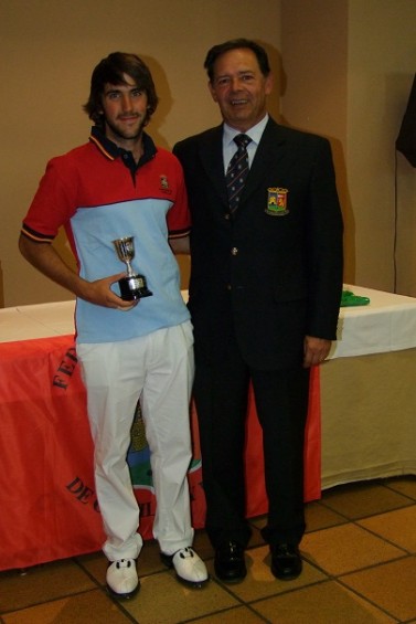 Daniel Berná se proclama campeón masculino de Castilla y León