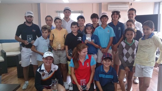 Luis González-Aller y Paula de Colsa, ganadores del Campeonato Sub 25 de Pitch & Putt de CyL