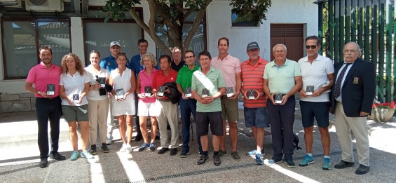 Miguel López y Belén Finat, los más destacados en la Final del Circuito Autonómico de 9 hoyos de Castilla y León