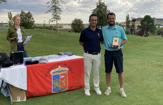 Segundo triunfo consecutivo de José María Ortiz de Pinedo en el Circuito de Pitch & Putt de CyL