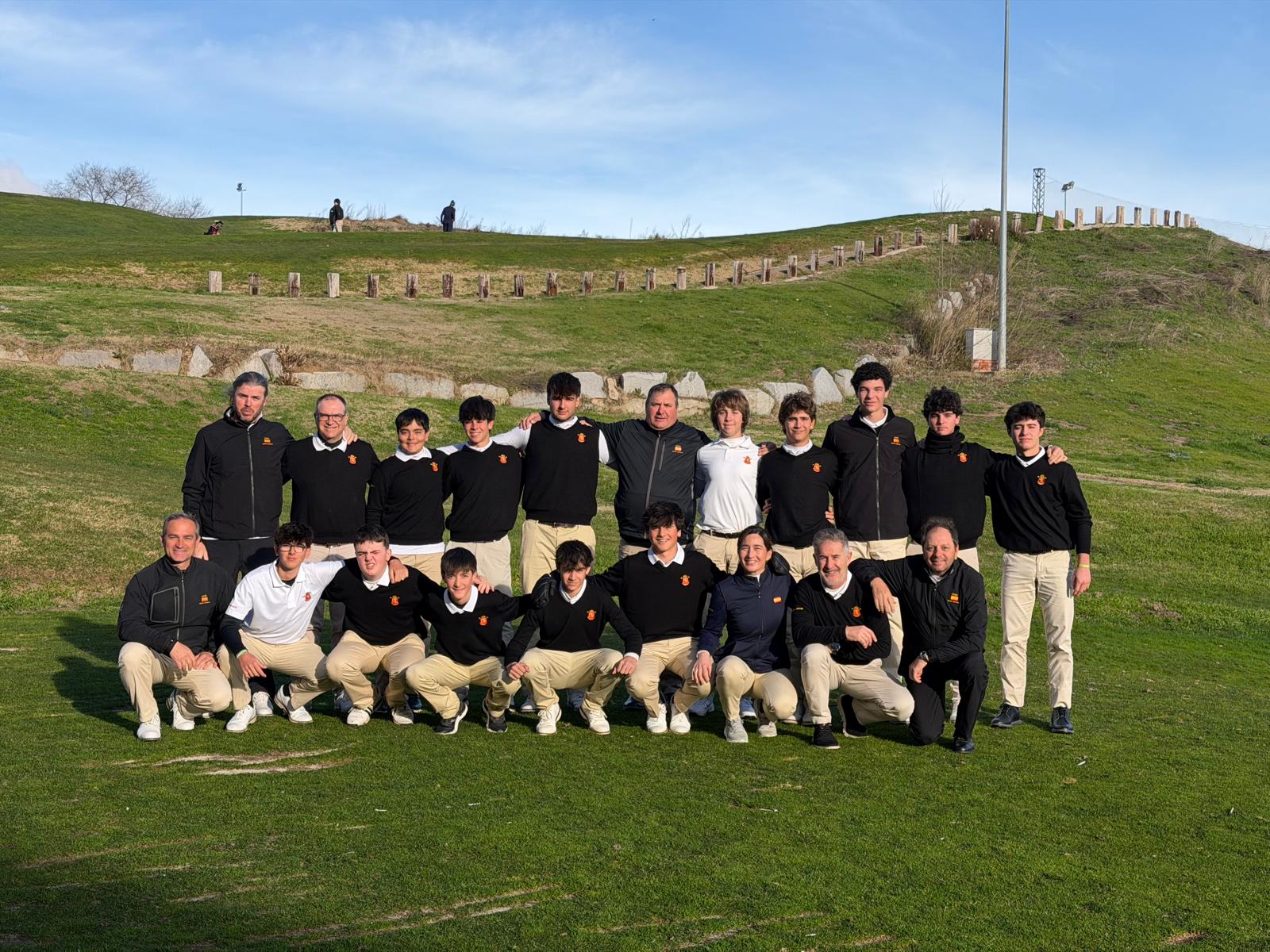 Enzo Jiménez, convocado para una concentración del Grupo de Trabajo Juvenil de la RFEG